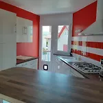 : T4 Spacieux Avec Balcon Et Veranda, Proche Golf - Fr-1-239-554 * Ciboure