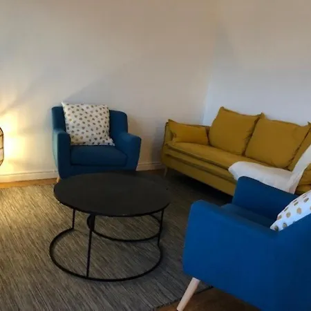 : T4 Spacieux Avec Balcon Et Veranda, Proche Golf - Fr-1-239-554 * Ciboure